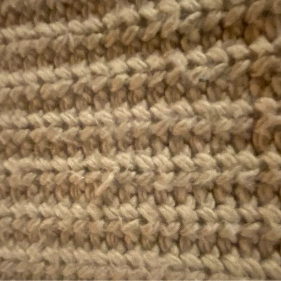 H&M Chunky Knit Beige Turtleneck Sweater - Picture 8 of 10